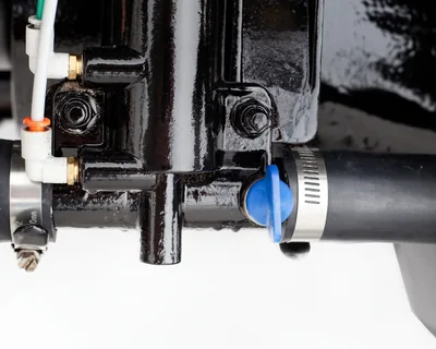 8.2L port-side drain plug